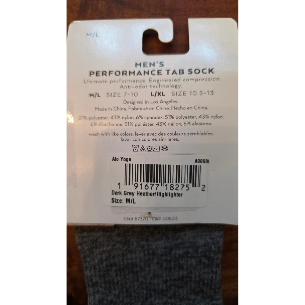 Alo Yoga Mens Performance Tab Socks 2 Pairs Low Show Atheleisure Athletic